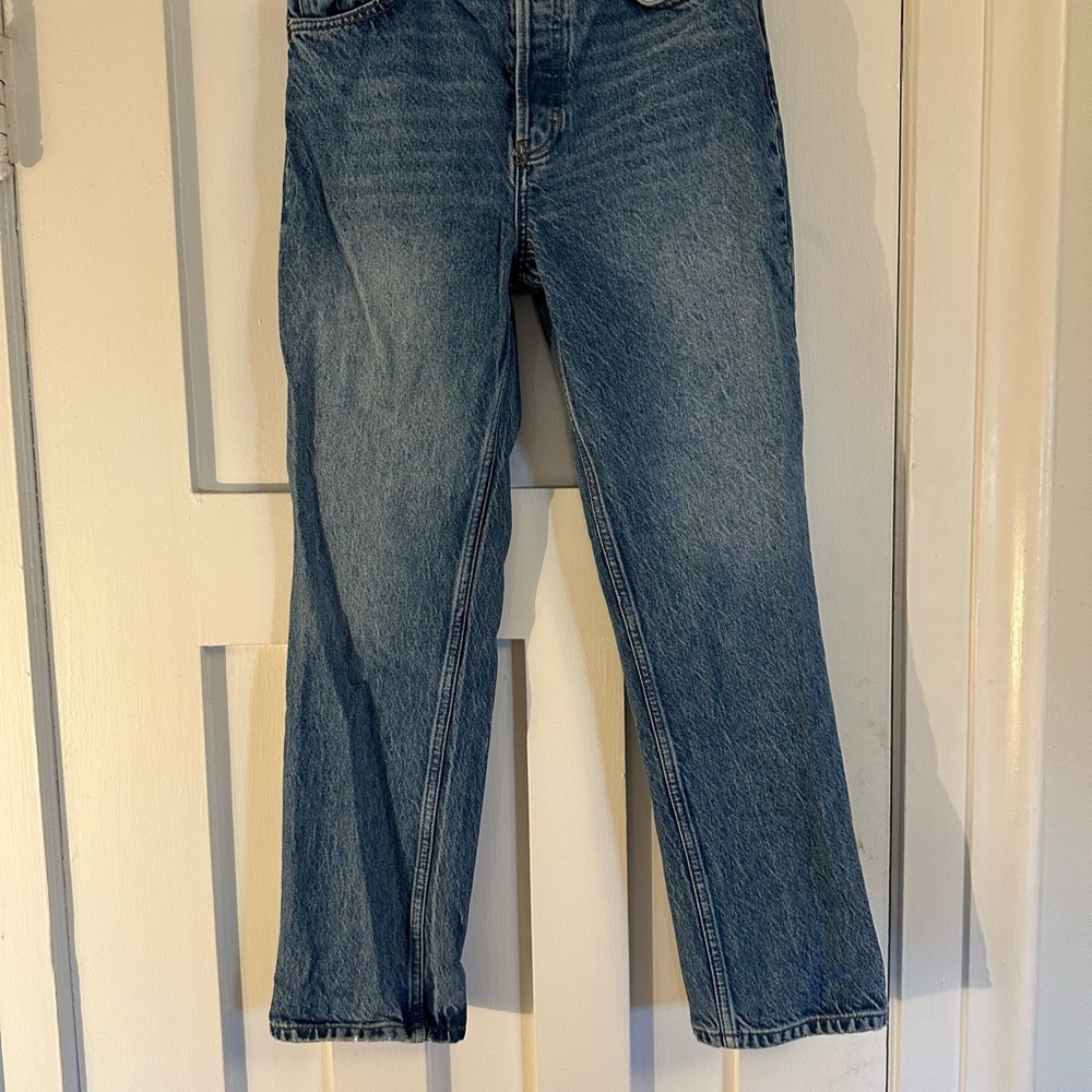 Classic Reformation Cynthia High-Rise Straight Jeans size 28